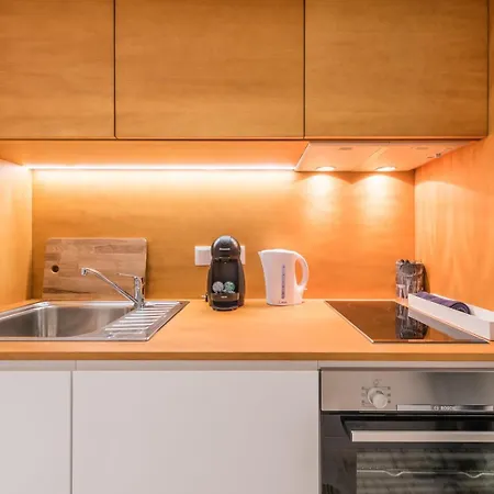 Apartment Guestready - A Moment In Time 1 & 3 *